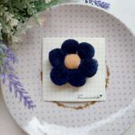 Clip Daisy blue