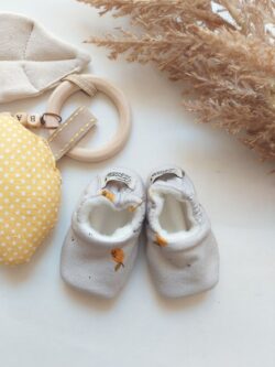 Baby shoes lemons 🍋