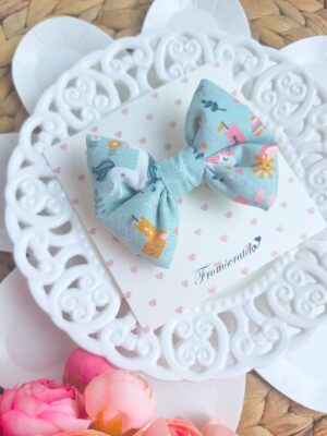 Clip Mint Unicorns